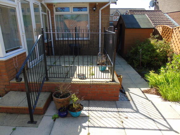 Photo 16