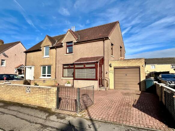 3-bed semi-detached on Muir Street, Stenhousemuir, Falkirk, £175,000