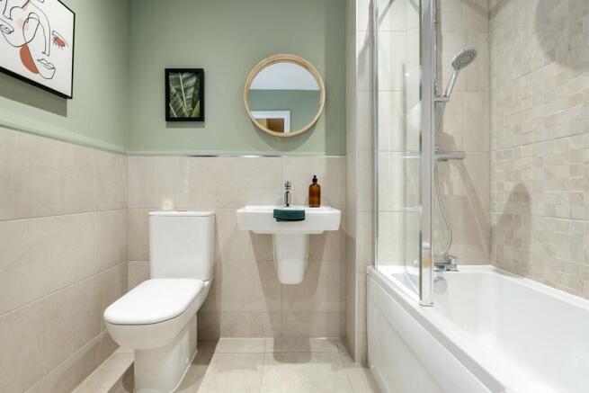 3 bed Semi-Detached for sale Image 8