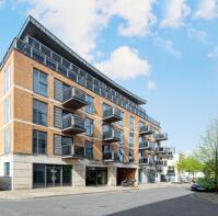Flat 7, 16 Surbiton Plaza, St Mary's Road, Surbiton KT6 4EP