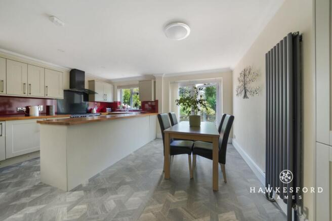 Ruins Barn Road, Sittingbourne - Kitchen Diner