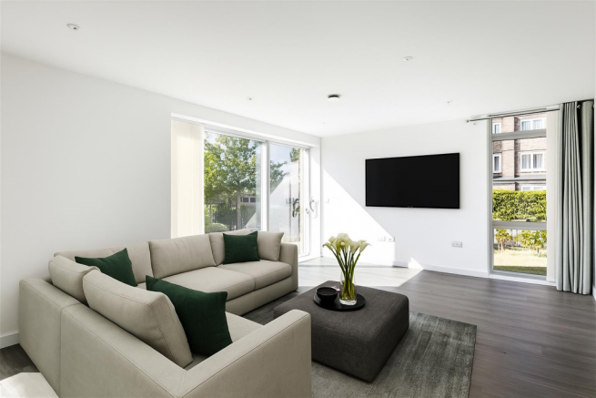 ChatGPT Image Nov 4, 2025, 05_08_36 PM.png