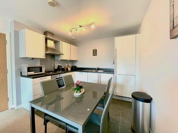 kitchen/dining