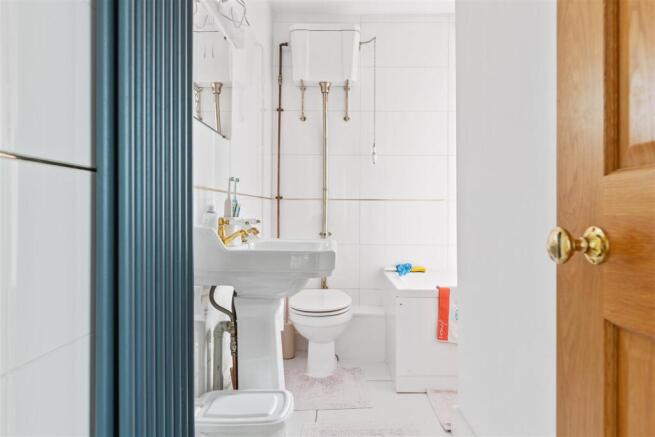 Upstairs Bathroom