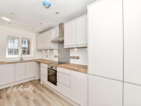 27371194-7920051b...