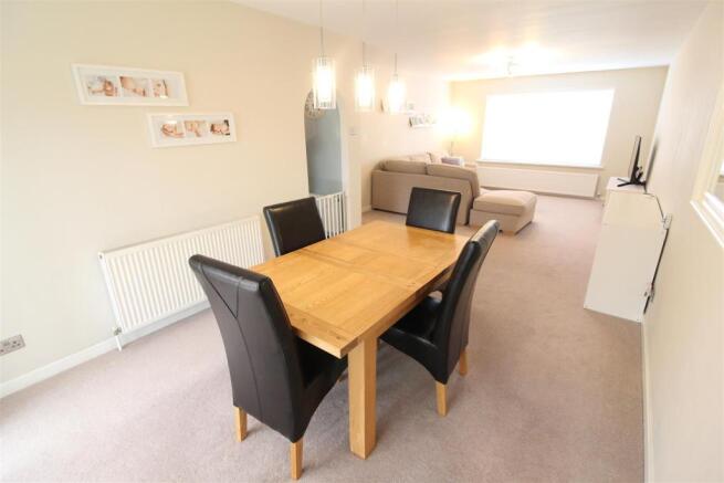 Lounge/Diner