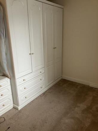 2 bed Flat to rent Image 4