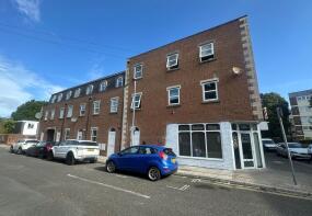 90d, St James's Road, Southsea PO5 4HZ