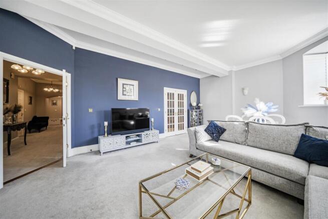 Living Room.jpg