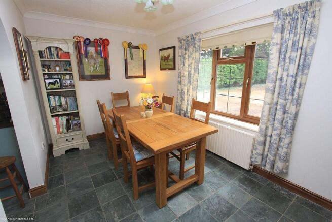 Breakfast Room