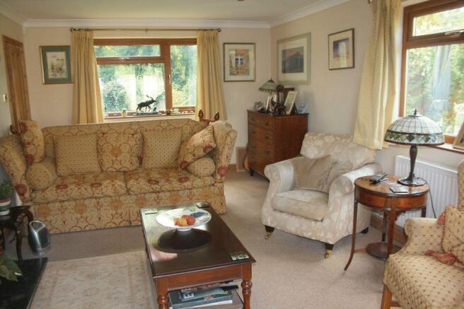 Lounge 3