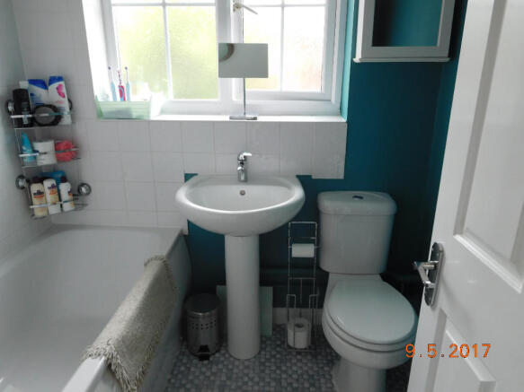 Photo 8