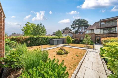Foxley Lane, Purley, CR8