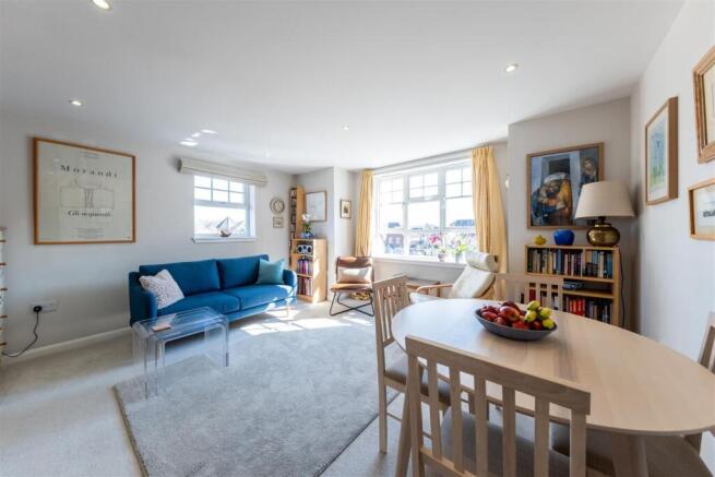 12 The Willows-004.jpg