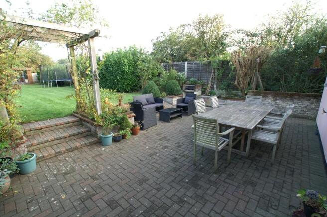 Patio Alt