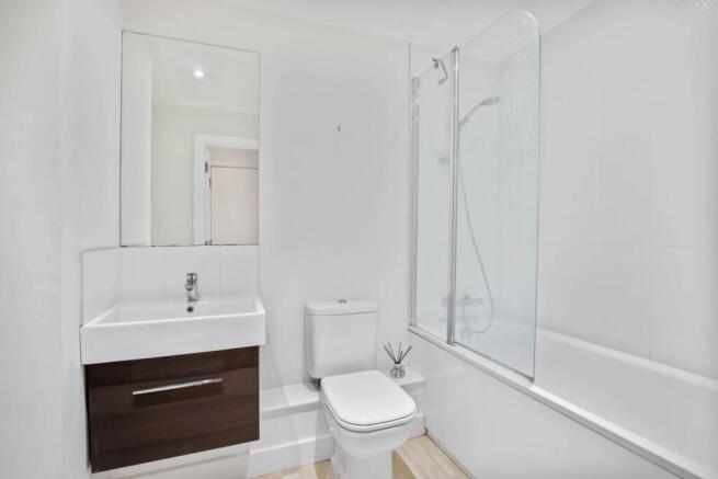 Apartment in Worthing, West Sussex - View 6