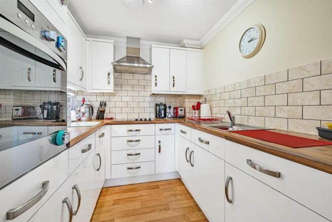 Kitchen.jpg