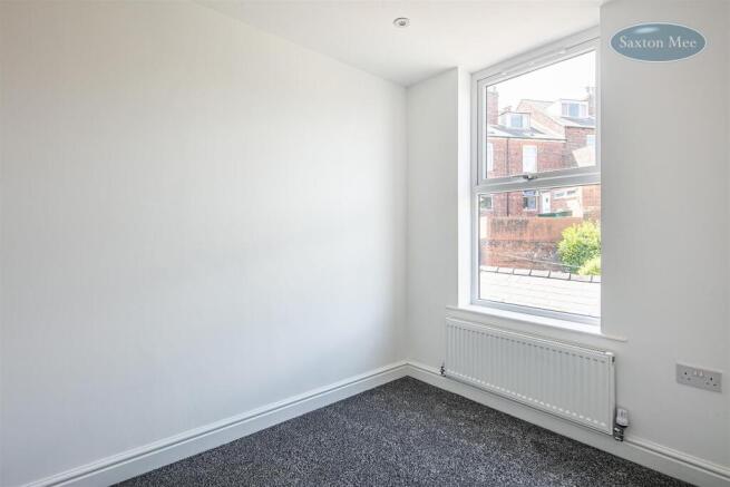 3 bed Terraced for sale Image 9