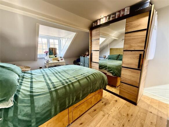 1 bed Apartment for sale Image 5