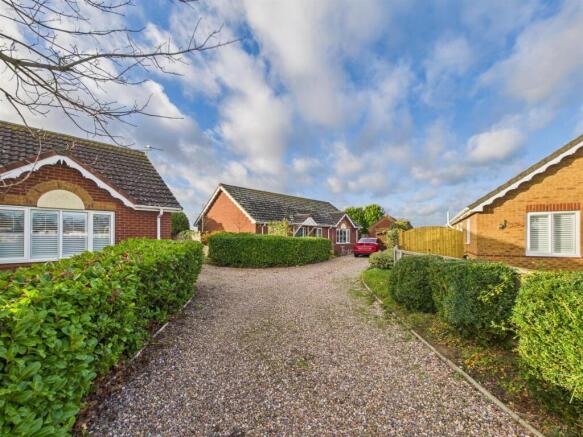 Laceys Drive Photos (12).jpg