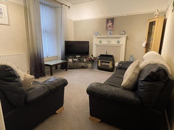 Sitting Room/D...