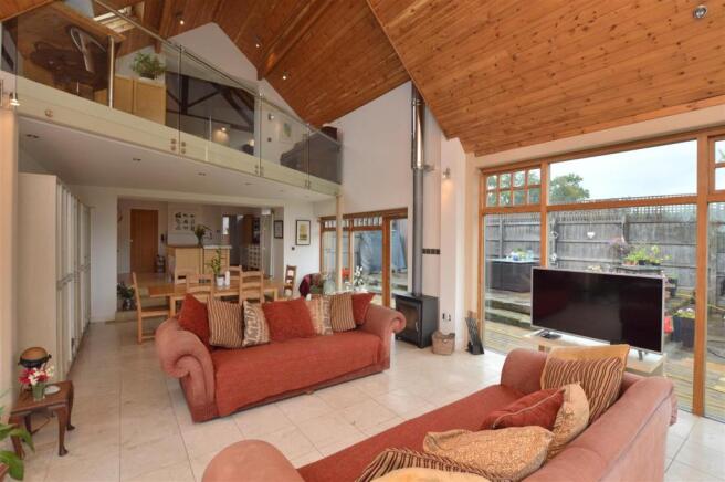 Magnificent Open Plan Lounge/Dining/Kitchen