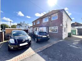 108, Moor Lane, Chessington KT9 1HX
