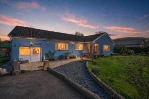Kelvindale, Bulb Farm Road, Blairgowrie PH12 8UU