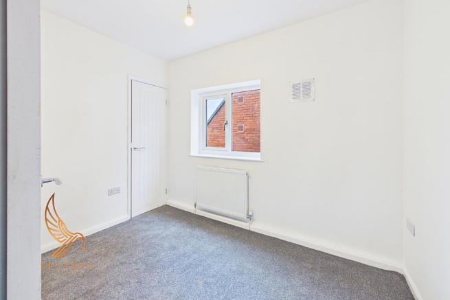 3 bed Semi-Detached for sale Image 12