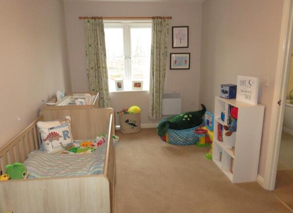 Photo 6