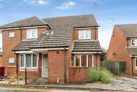 Shilling Close, Reading, Berkshire