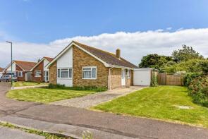 4, Sandringham Close, Bracklesham Bay, Bracklesham PO20 8HS