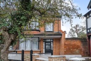 14, Highlands Avenue, Acton W3 6EU