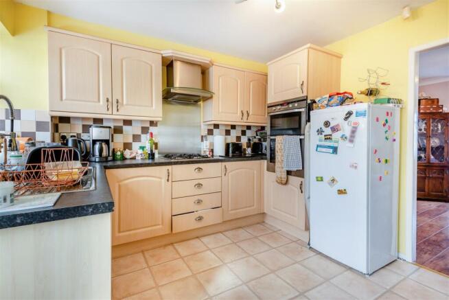 8576994-interior15.jpg