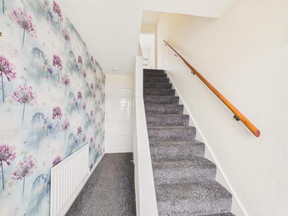 3 bed Terraced for sale Image 7