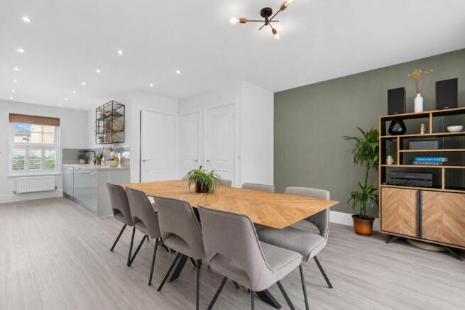Kitchen/Dining Room