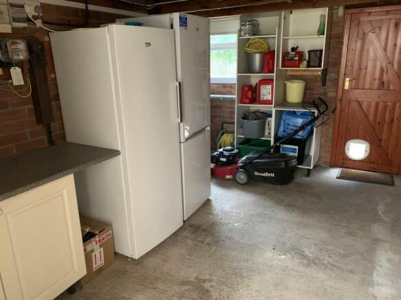 Garage.jpg