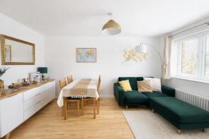 31, Topaz House, Percy Gardens, Worcester Park KT4 7SB