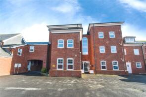 3, Fairfield Mansions, Alphington Road, Exeter EX2 8HW