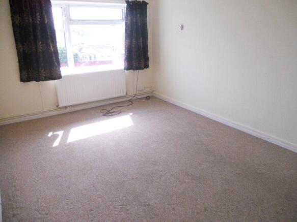 Bedroom (2)