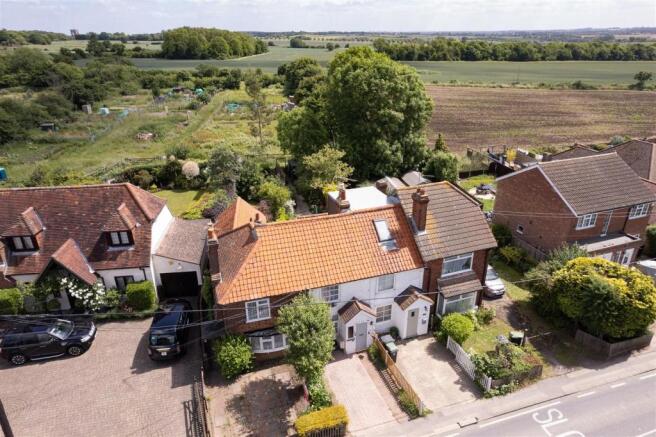 4 Kings Cottages aerial  (1).jpg