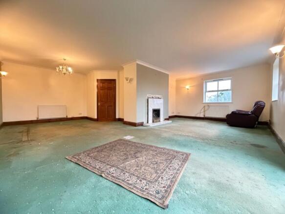 4 bed Terraced for sale Image 6