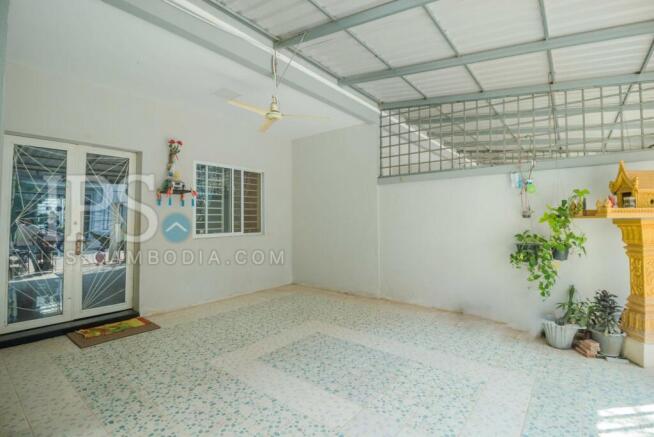 2 Bedroom Flat  For Sale - Kandaek, Siem Reap