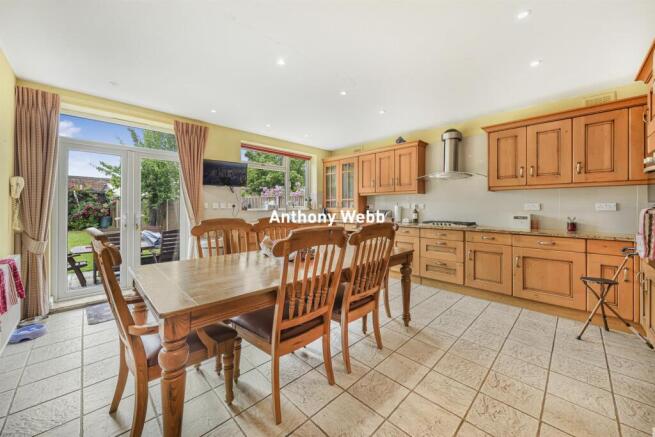 Kitchen/dining room