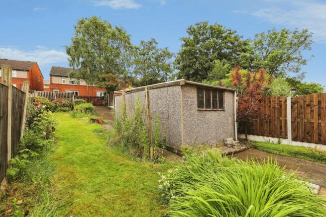 3 bed Semi-Detached for sale Image 4
