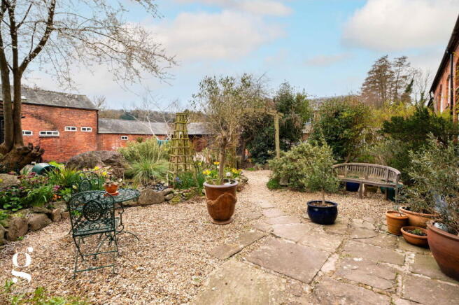 Photo 40