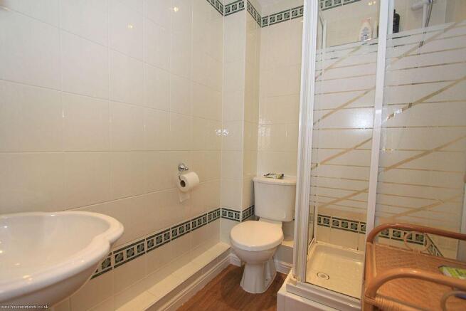 En Suite 2