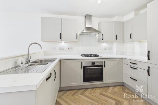 4, Wilshaw Place, Macclesfield, Cheshire, SK11 photo 4