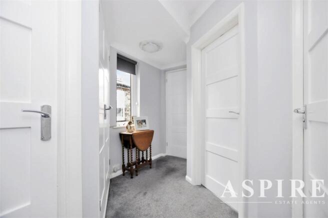Aspire Estate Agents Benfleet 12.jpg