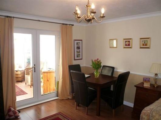 DINING  AREA